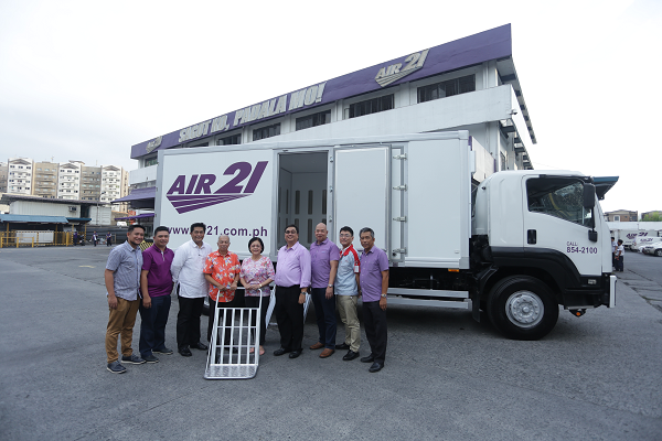 Air21 is a long-standing logistics company in the Philippines, offering a wide range of services, including door-to-door delivery, air and sea freight, warehousing, and trucking